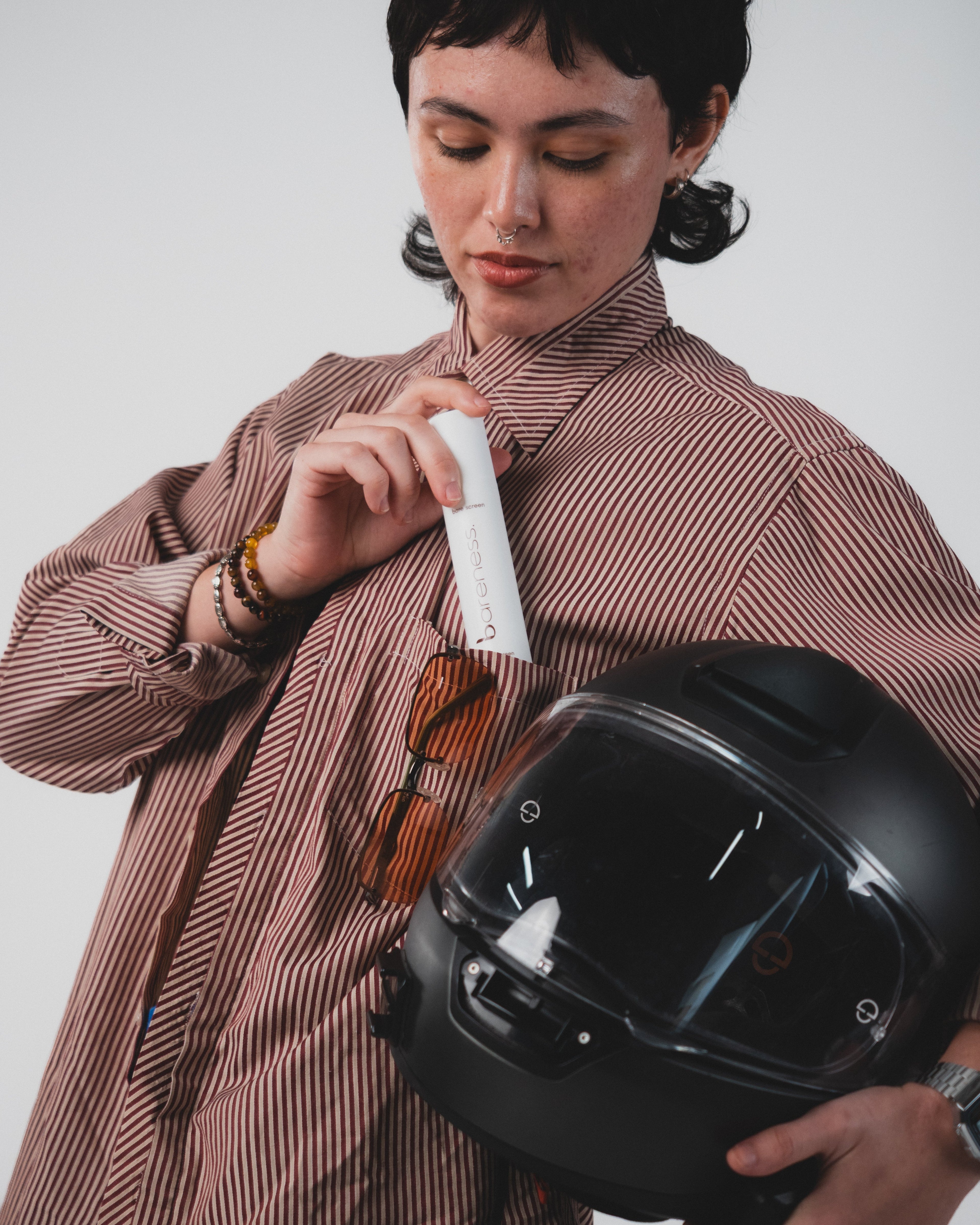 bare screen. Gel Sunscreen